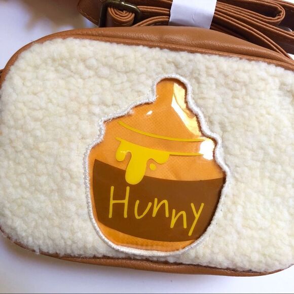 Loungefly Disney Winnie The Pooh Crossbody 🍯 - Picture 3 of 4
